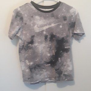 The Nike Tee Athletic Cut White & Black Paint Galaxy Women's TShirt Size L